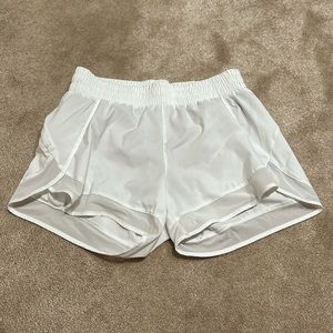 Athleta mesh racer run short 4”